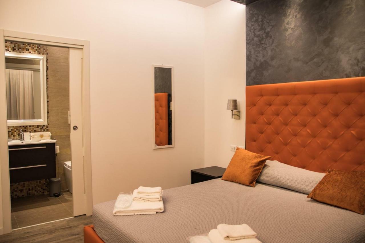 Double A Guest House Mestre Eksteriør billede